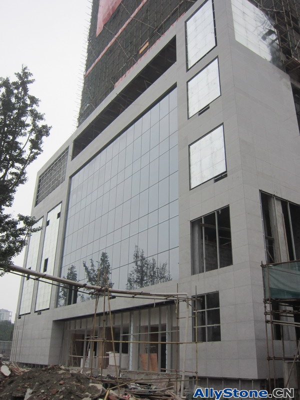 Year 2011 Holiday Inn 5 Star Hotel Project Chengdu