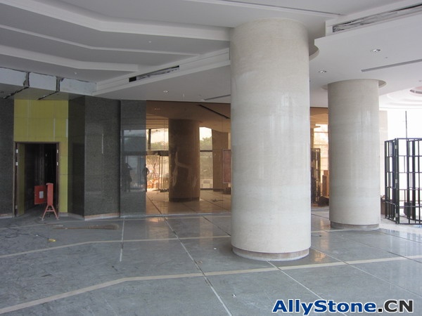 Year 2011 Holiday Inn 5 Star Hotel Project Chengdu